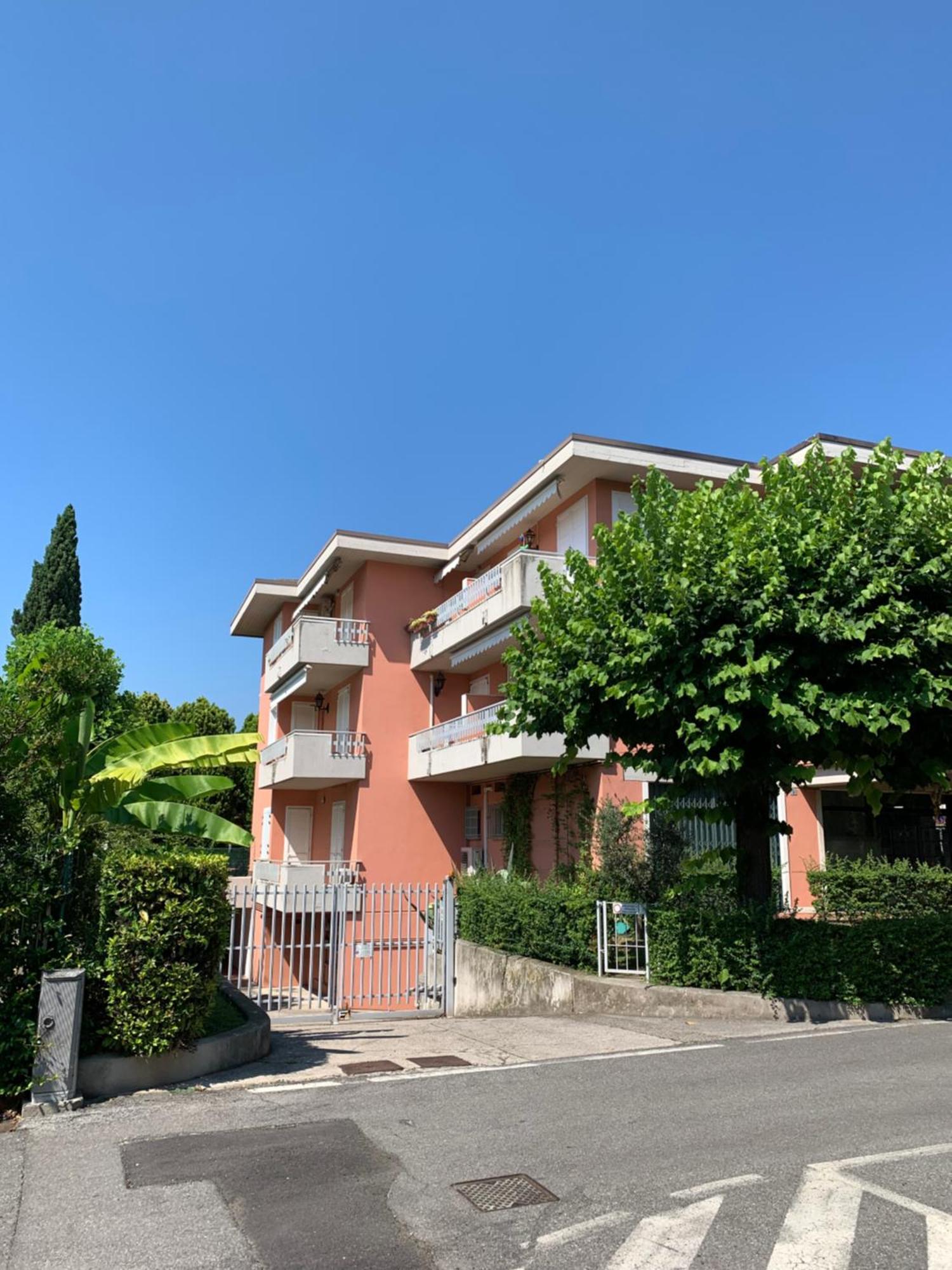 Apartamento Sirmione Exterior foto