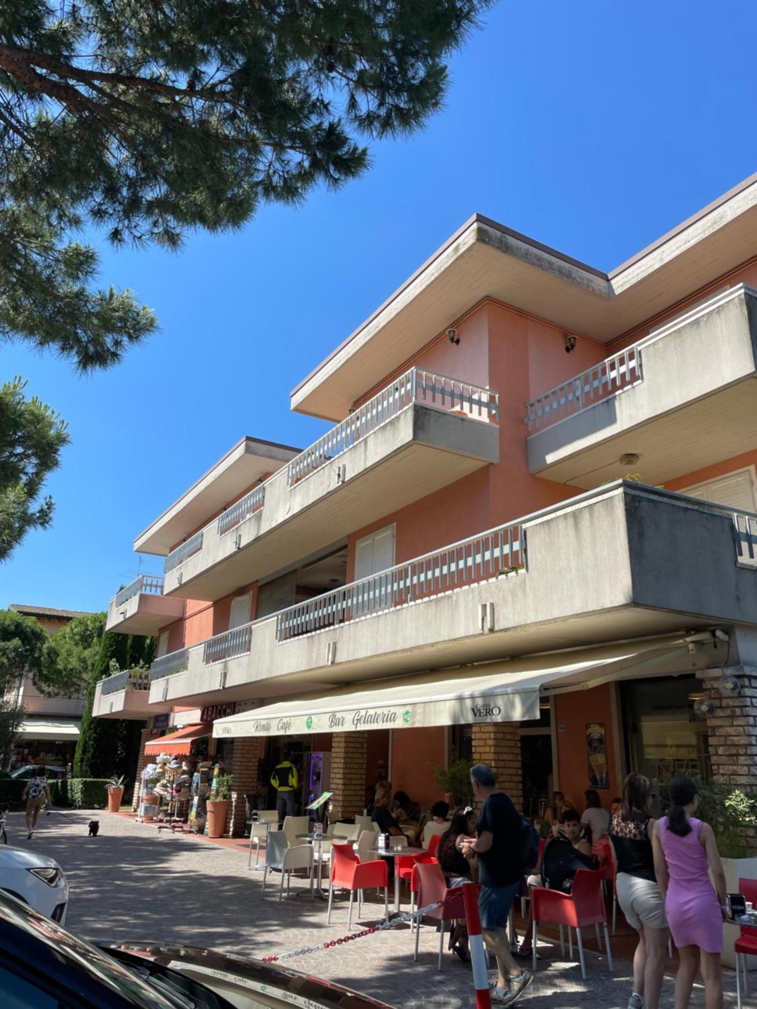 Apartamento Sirmione Exterior foto