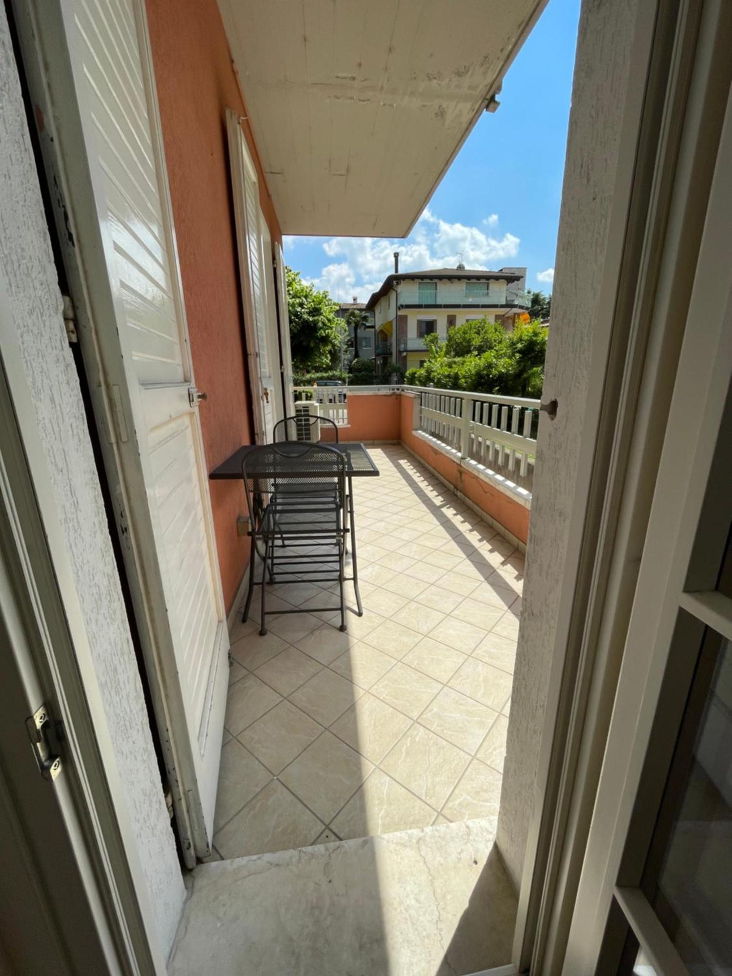 Apartamento Sirmione Exterior foto